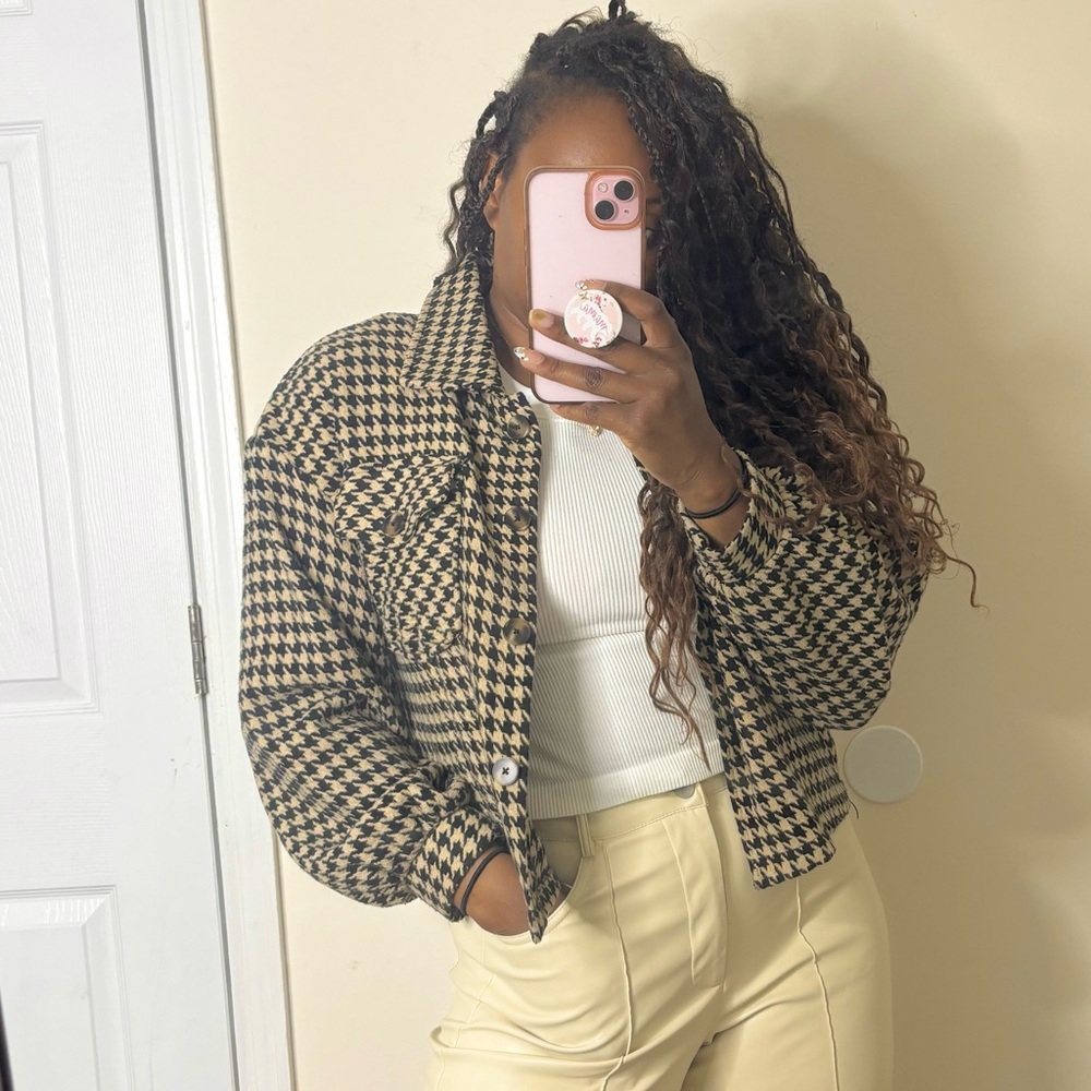 Faux wool houndstooth jacket